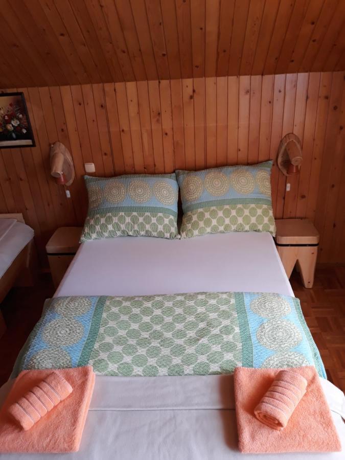 Apartma Pod Rozco Jesenice Exteriér fotografie
